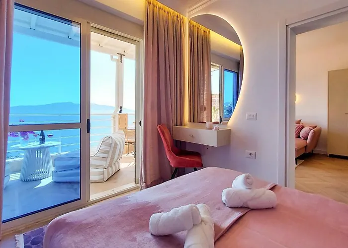 Bellavista Boutique * Sarande